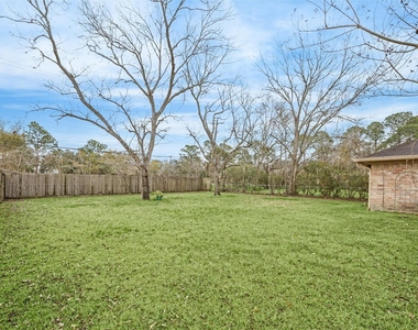 103 Brigadoon Lane - Photo Thumbnail 18