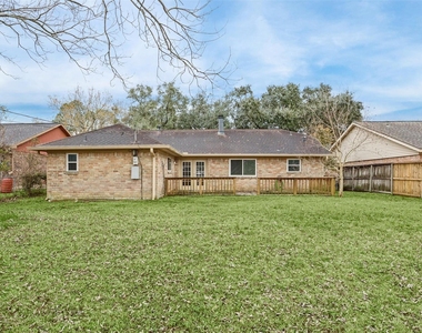 103 Brigadoon Lane - Photo Thumbnail 16