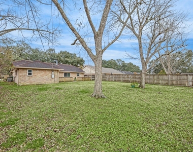 103 Brigadoon Lane - Photo Thumbnail 17