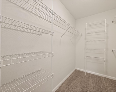 7575 Willow Chase Blvd - Photo Thumbnail 5