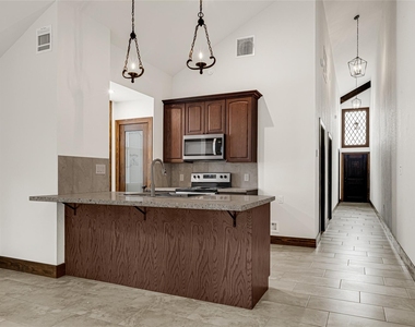 29527b Turnbury Village Drive - Photo Thumbnail 2