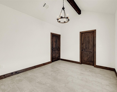 29527b Turnbury Village Drive - Photo Thumbnail 12