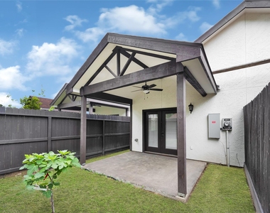 29527b Turnbury Village Drive - Photo Thumbnail 17