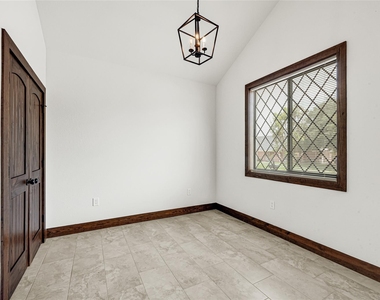 29527b Turnbury Village Drive - Photo Thumbnail 9