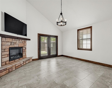 29527b Turnbury Village Drive - Photo Thumbnail 7