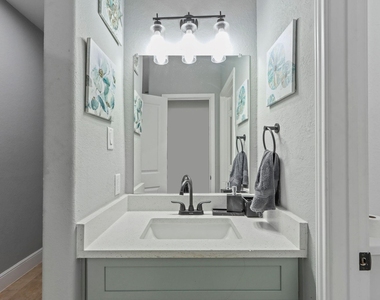 5607 Bacher Street - Photo Thumbnail 18