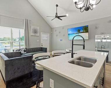 5607 Bacher Street - Photo Thumbnail 1