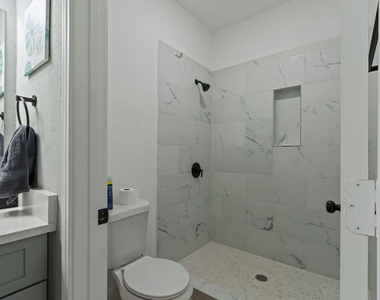 5607 Bacher Street - Photo Thumbnail 17