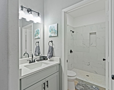 5607 Bacher Street - Photo Thumbnail 16