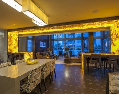2111 Westheimer Road - Photo Thumbnail 12