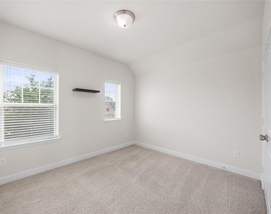 19430 Canter Field Court - Photo Thumbnail 24
