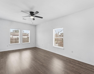 4217 Sterling Street - Photo Thumbnail 6