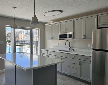 190 E Olmstead Drive - Photo Thumbnail 37
