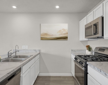 68 Road 51026 - Photo Thumbnail 9