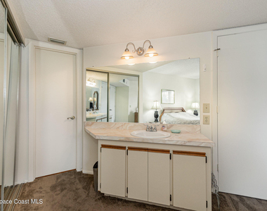 993 Sonesta Avenue Ne - Photo Thumbnail 13