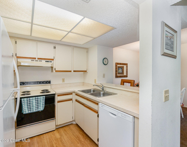 993 Sonesta Avenue Ne - Photo Thumbnail 9