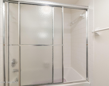 993 Sonesta Avenue Ne - Photo Thumbnail 14