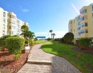 4700 Ocean Beach Boulevard - Photo Thumbnail 17