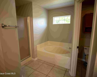 3821 Long Leaf Drive - Photo Thumbnail 23