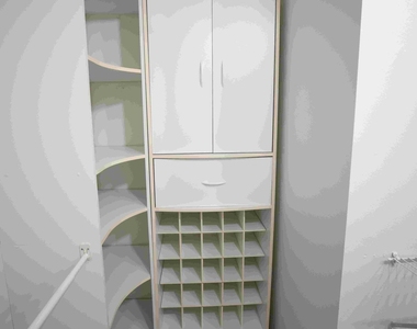 3821 Long Leaf Drive - Photo Thumbnail 20
