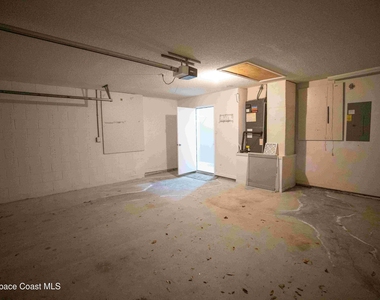 3821 Long Leaf Drive - Photo Thumbnail 7