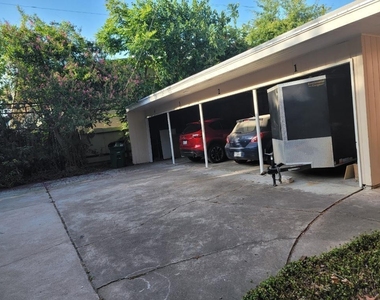 4714 Oakshire Drive - Photo Thumbnail 19