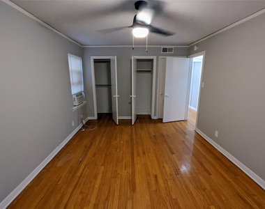 4714 Oakshire Drive - Photo Thumbnail 16