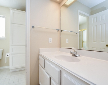 1502 Emerald Springs Court - Photo Thumbnail 37