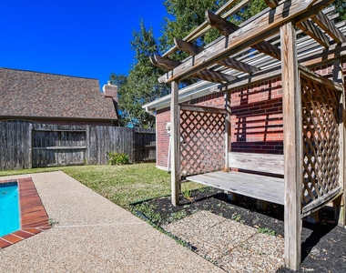 1502 Emerald Springs Court - Photo Thumbnail 44
