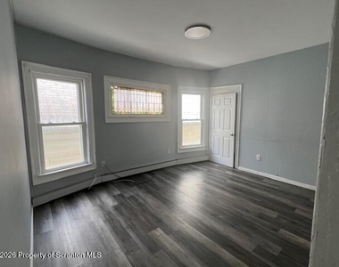 226-228 Prescott Avenue - Photo Thumbnail 2