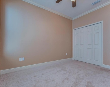 19391 Long Lake Ranch Boulevard - Photo Thumbnail 15