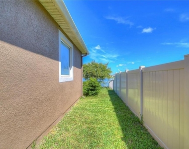 19391 Long Lake Ranch Boulevard - Photo Thumbnail 27