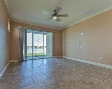 19391 Long Lake Ranch Boulevard - Photo Thumbnail 10
