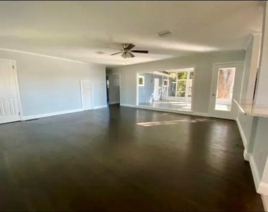 16 Jeff Road - Photo Thumbnail 2