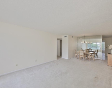2358 Ecuadorian Way - Photo Thumbnail 9