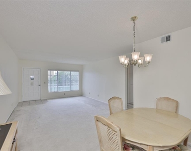 2358 Ecuadorian Way - Photo Thumbnail 10