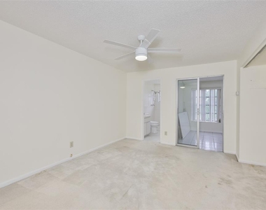 2358 Ecuadorian Way - Photo Thumbnail 14