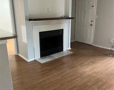 8643 Mallard Reserve Drive - Photo Thumbnail 5