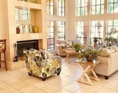 8643 Mallard Reserve Drive - Photo Thumbnail 15