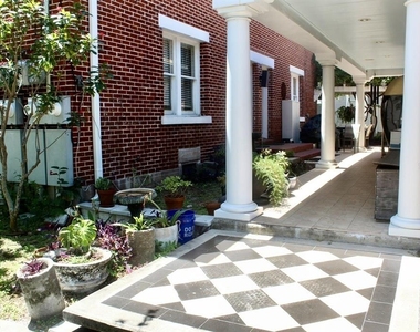 701 W Swann Avenue - Photo Thumbnail 15