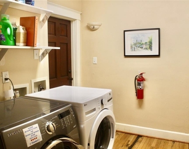 701 W Swann Avenue - Photo Thumbnail 14
