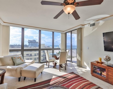 5396 Gulf Boulevard - Photo Thumbnail 4