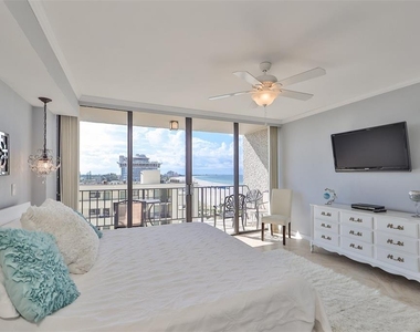 5396 Gulf Boulevard - Photo Thumbnail 16
