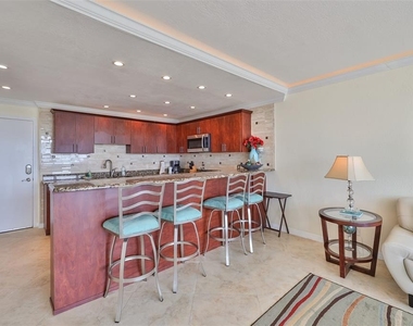 5396 Gulf Boulevard - Photo Thumbnail 9