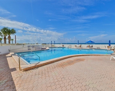 5396 Gulf Boulevard - Photo Thumbnail 24