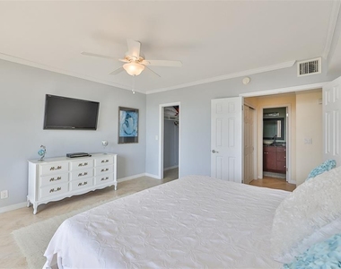 5396 Gulf Boulevard - Photo Thumbnail 19