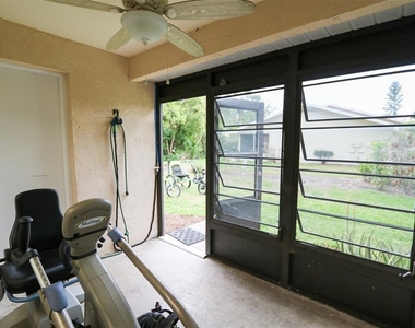 323 Knottwood Court - Photo Thumbnail 18