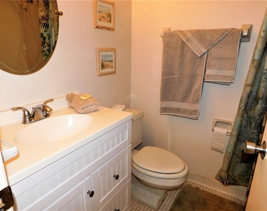 111 E Cypress Court - Photo Thumbnail 15