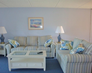 111 E Cypress Court - Photo Thumbnail 4