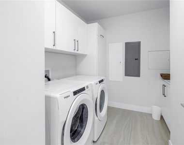 301 1st Street S - Photo Thumbnail 28